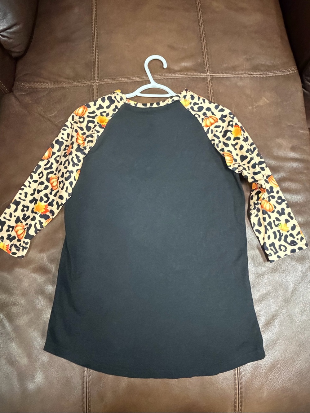 Ladies Blk Sm. “In my Pumpkin Spice Era” Raglan Tee-Leopard Pumpkin 3/4 alc #213 - Picture 7 of 7